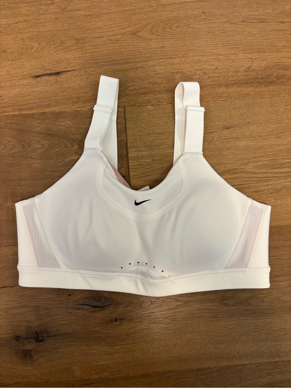 NWT - Nike Women's Alpha High-Support Padded Adjustable Sports Bra. M (A-B)